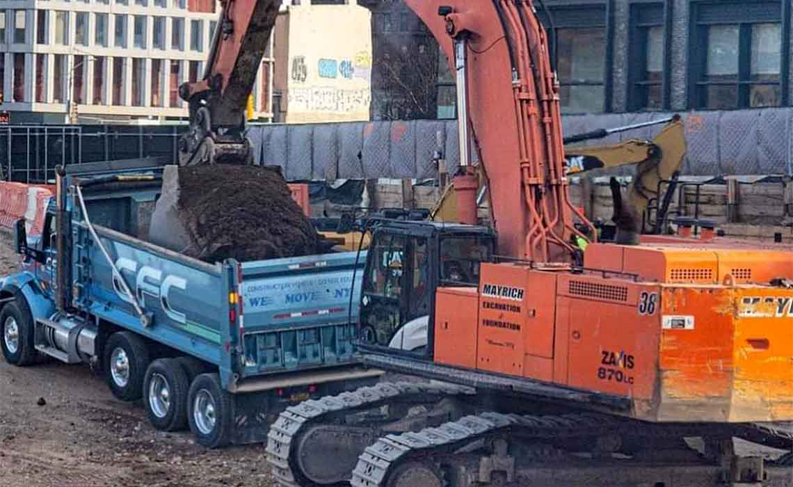 C Francis Corp removing 200 yards of dirt at Atlantic Ave site